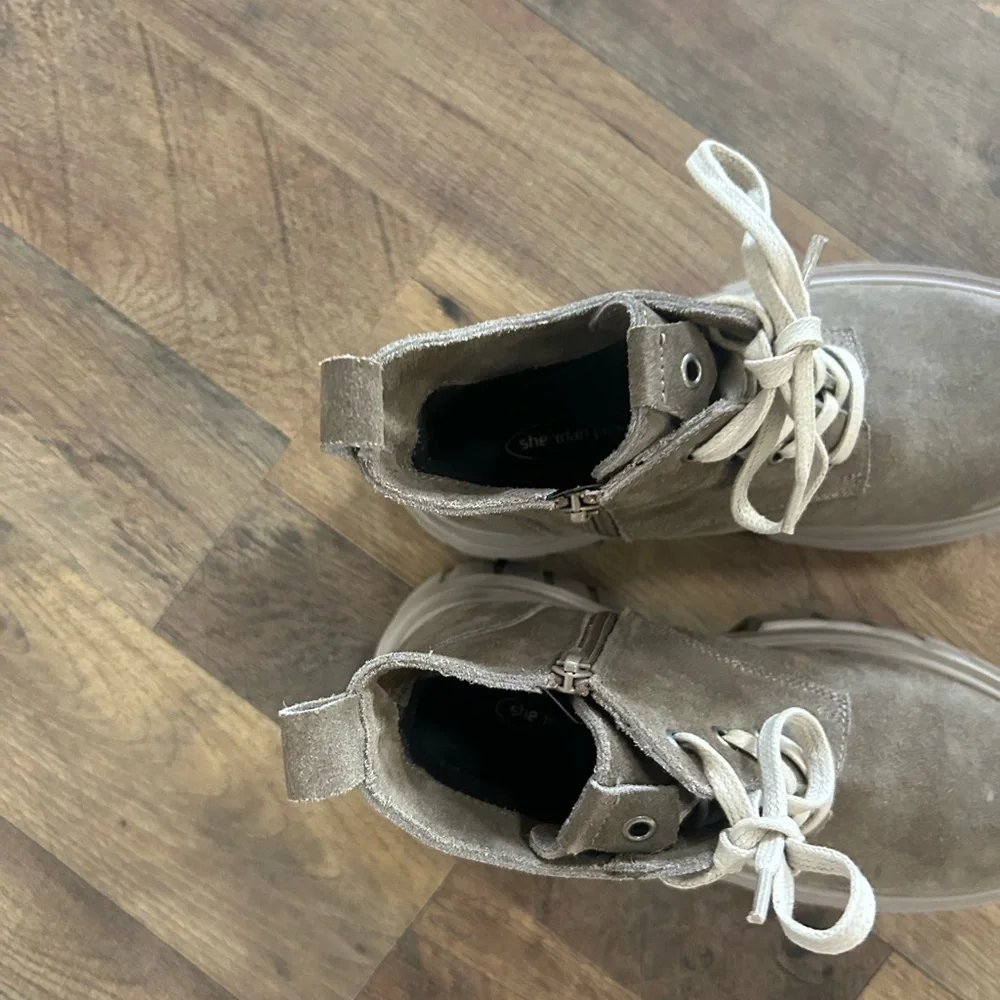 Anthropologie Sheridan Mia Platform Lace Up Booties Size 6.5/7